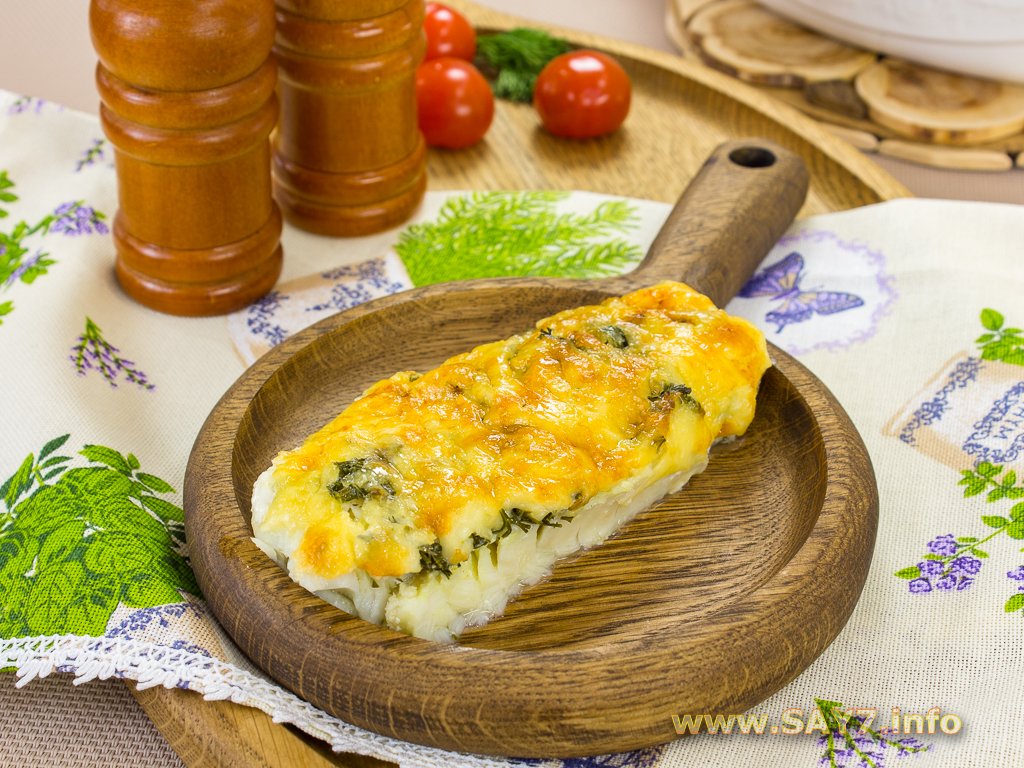 Как приготовить запеченное филе трески с овощами и сыром в духовке